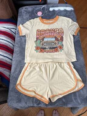 Ford shirt and shorts set size medium